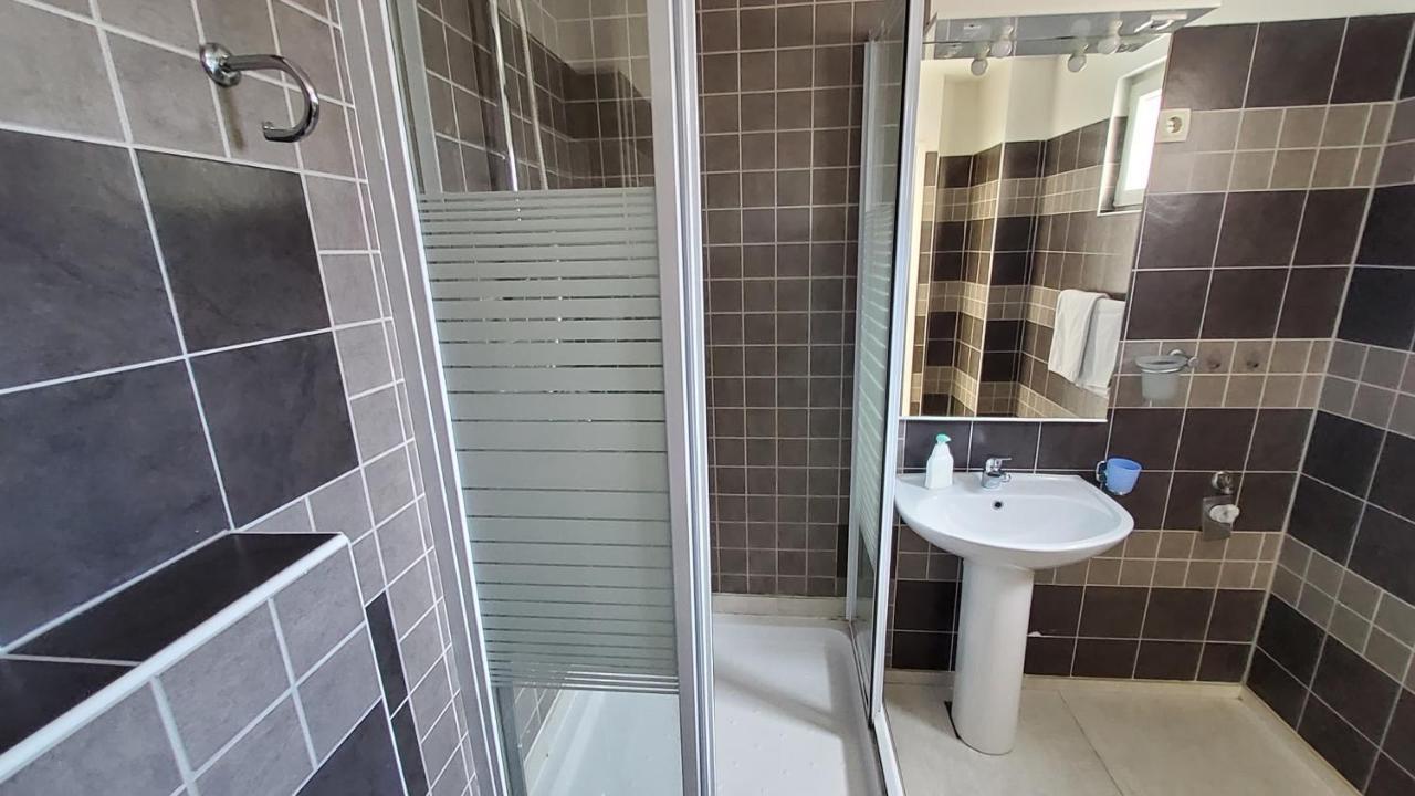 Appartement 11 Sleeps 4 Guests *